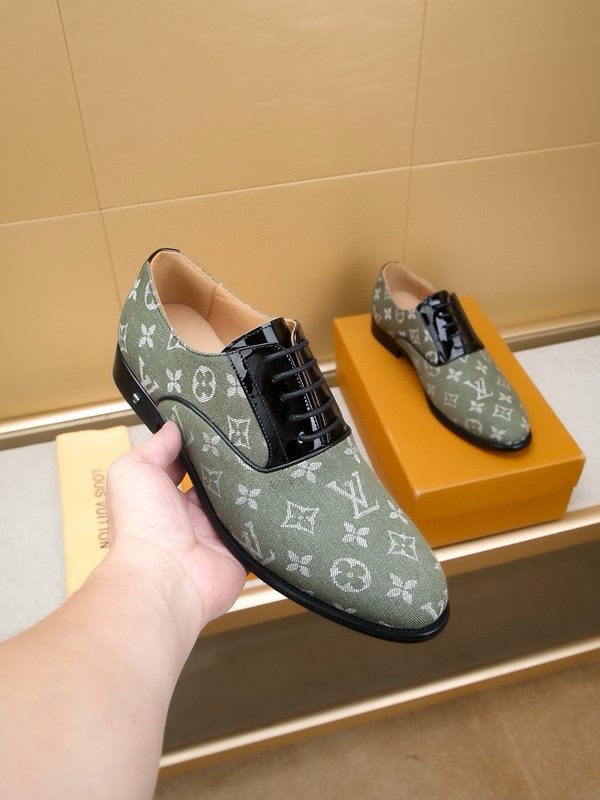 ルイヴィトン靴側面デザイン